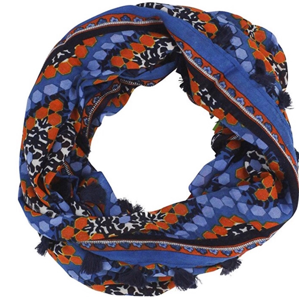 Vera Bradley scarf